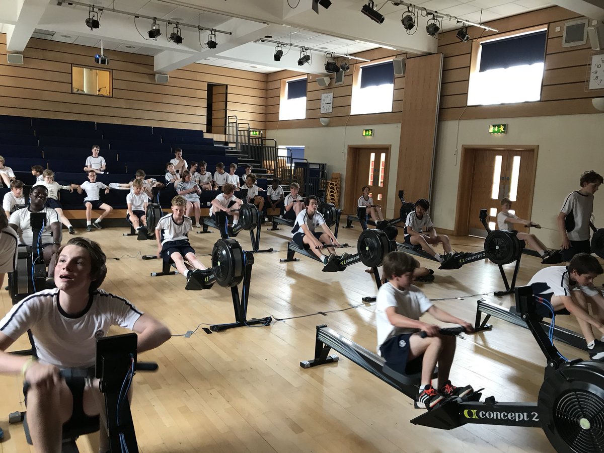 Cothilltweet's tweet image. What a great rowing event! #rowing #postexamfun #fitness #competition #boardinglife @iapsuksport @BritishRowing @BSAboarding @ISC_schools