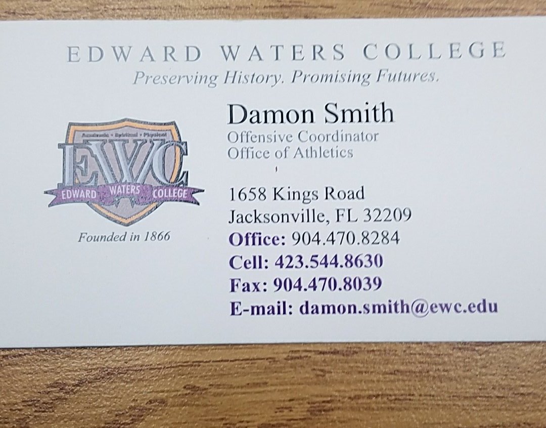 CoachDamonSmith's tweet photo. @godscreation321 ....well we awake over here #EWCFOOTBALL #EWCTIGERPRIDE https://t.co/iFq27wV6mr