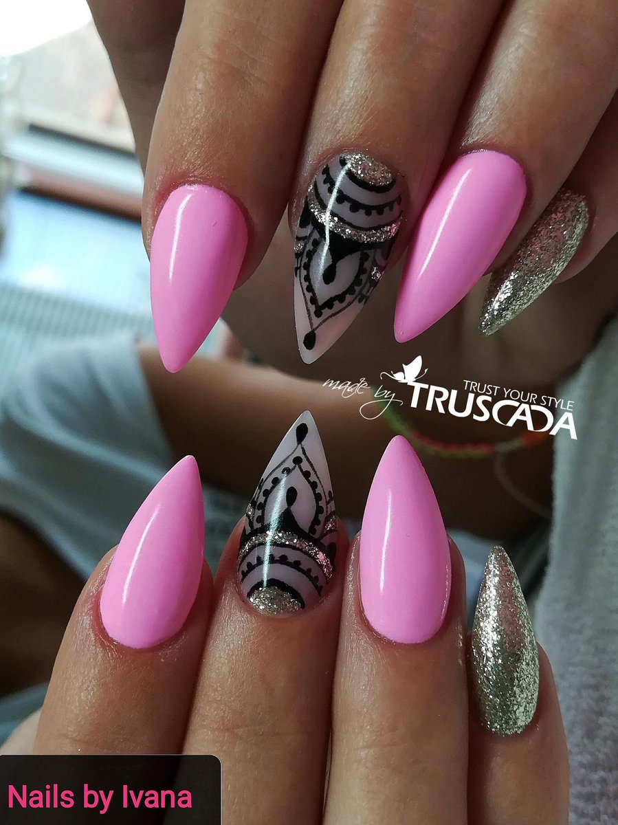Truscada_Swiss's tweet photo. Made by Ivana Bajzikova Kapitanova #truscada https://t.co/1XdWbp38Za