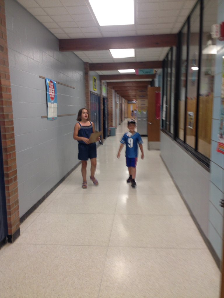 LynnetteS123's tweet photo. Visiting Wylie this afternoon for move up Day!!  We are super excited second graders!!!! https://t.co/Bd7DnSyuwB