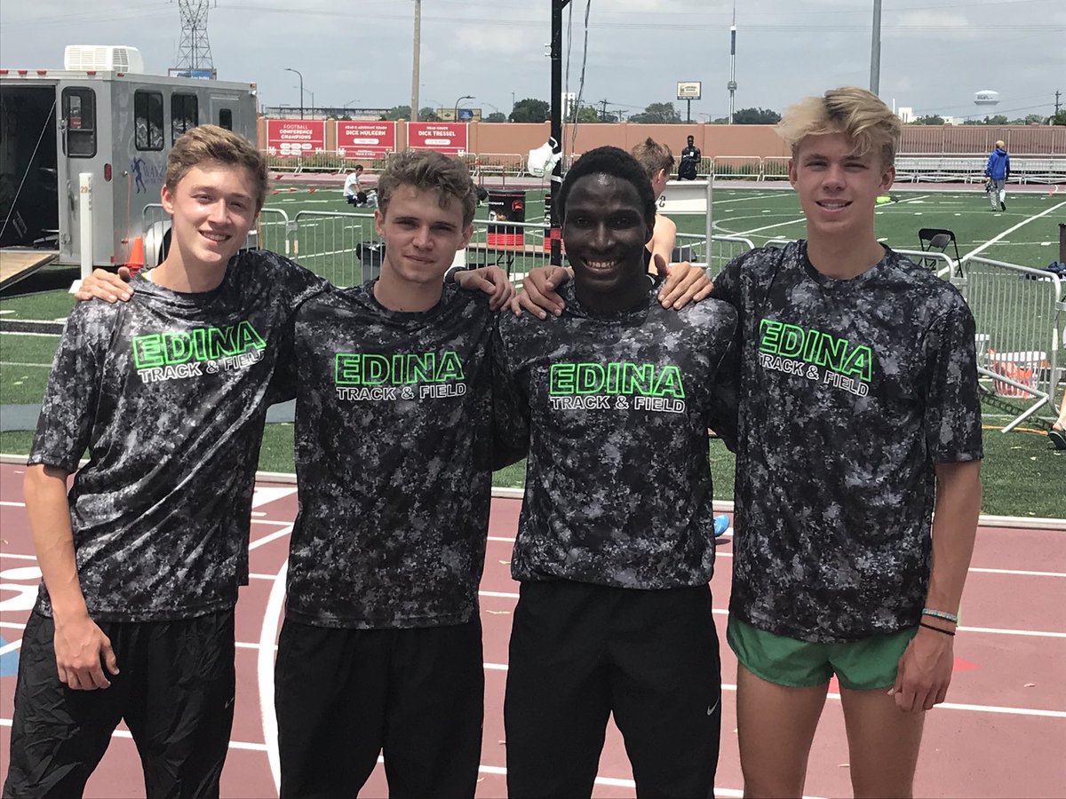 EdinaTF's tweet photo. 4x400 Team of Keller, Moseti, Masuda, Manley make their way to finals! https://t.co/XRb198GZFh