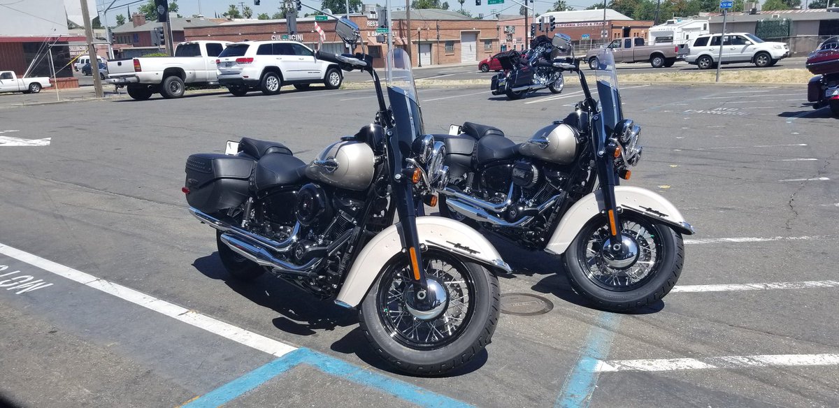 ColinBJackson's tweet photo. 107 or 114 Heritage Classic? Why not come down to #harleydavidson  of Sacramento and ride both? https://t.co/ObZNuDp1PK