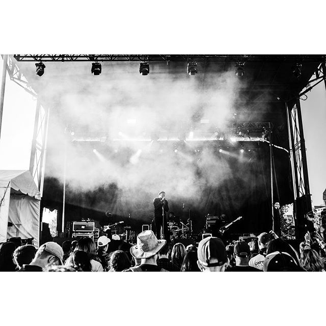 Jacobs Banks at Field Trip Festival (the GA edition). <a href="/mrjacobbanks/">Jacob Banks</a> #jacobbanks <a href="/fieldtriplife/">Melissa Strickland</a> #fieldtrip #musicphotography #concertphotography #livemusic #bw #tw