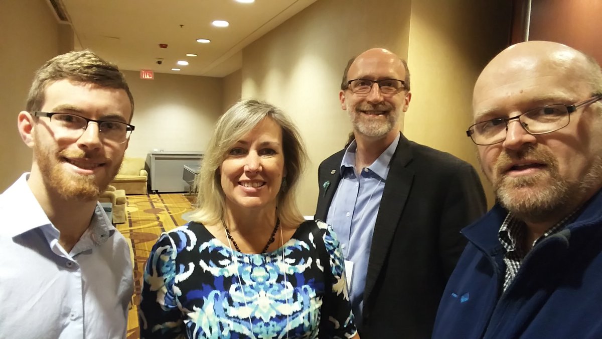AnnetteBergeron's tweet photo. Nice to see Guy, Riley,  and @denniskpeters at @peg_nl ! https://t.co/2frIIYWUzS