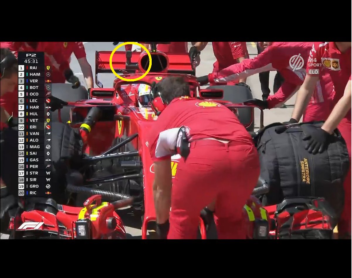 F1CrashCounter's tweet photo. #skyf1 #askcroft  Do you know what the little extra mounting thingy is on the airbox of Vettels Ferrari? https://t.co/660OQOTV54