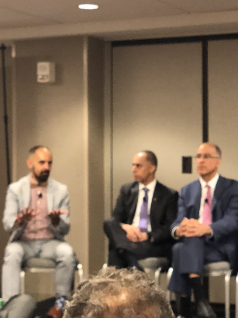 lblarrea's tweet photo. #USCM2018 #3rdEducRevolution .@mayorcabaldon #credentialing #digitalbadging asking how to leverage credentials in education! #microcredentials #value #identity .@WFSDallas @joancrigger1 @ResCareWFS @judymc15 @memattke @mcgough_andrew @PerkeyKevin @lmorris1908 https://t.co/VKsgSKBgBz