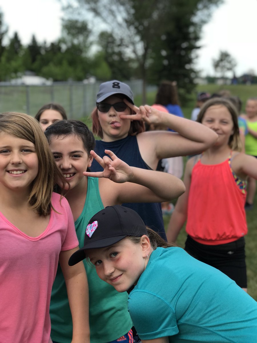 TLGuimond's tweet photo. A stellar day for our track meet!! Thank you to all grade 3 and 4 parent volunteers and the amazing sportsmanship shown by our students! #ProudPrincipal https://t.co/8NuxWd4gcr