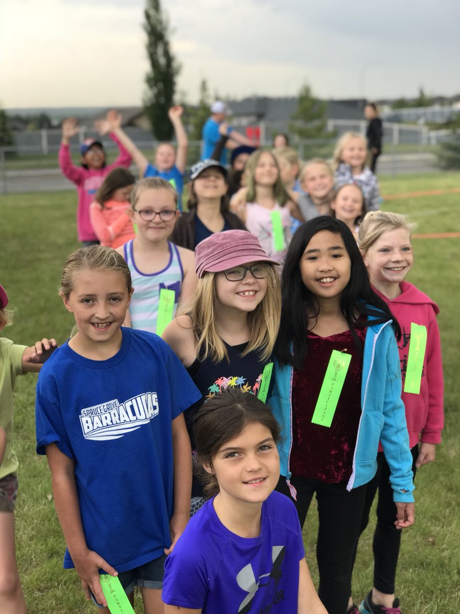 TLGuimond's tweet photo. A stellar day for our track meet!! Thank you to all grade 3 and 4 parent volunteers and the amazing sportsmanship shown by our students! #ProudPrincipal https://t.co/8NuxWd4gcr