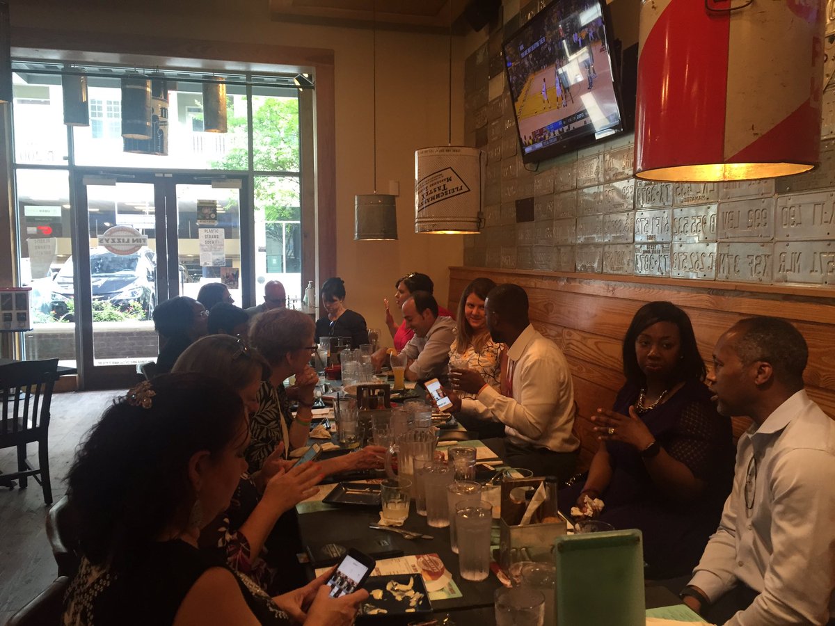 random_program's tweet photo. Emory Radiology Leadership Academy graduation celebration party @williearnold #RLA18 https://t.co/2QqMg7TxQD