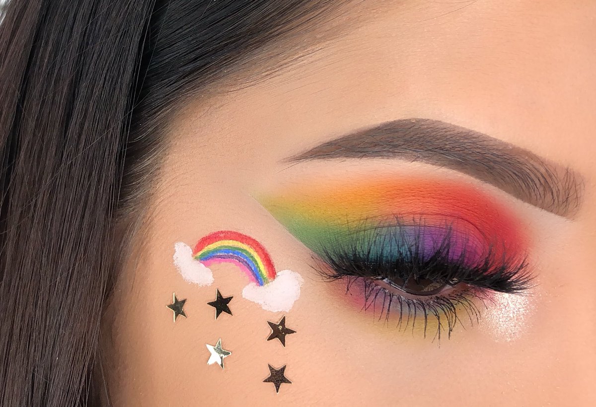 jackymariexxo's tweet photo. PRIDEπ
@MorpheBrushes - 35b palette
@ABHcosmetics - Dipbrow in Dark Brown
@NyxCosmetics -Vivid Bright Liners (for rainbow)
#undiscoveredmuas #udmpride https://t.co/NlzxGJZ1wM