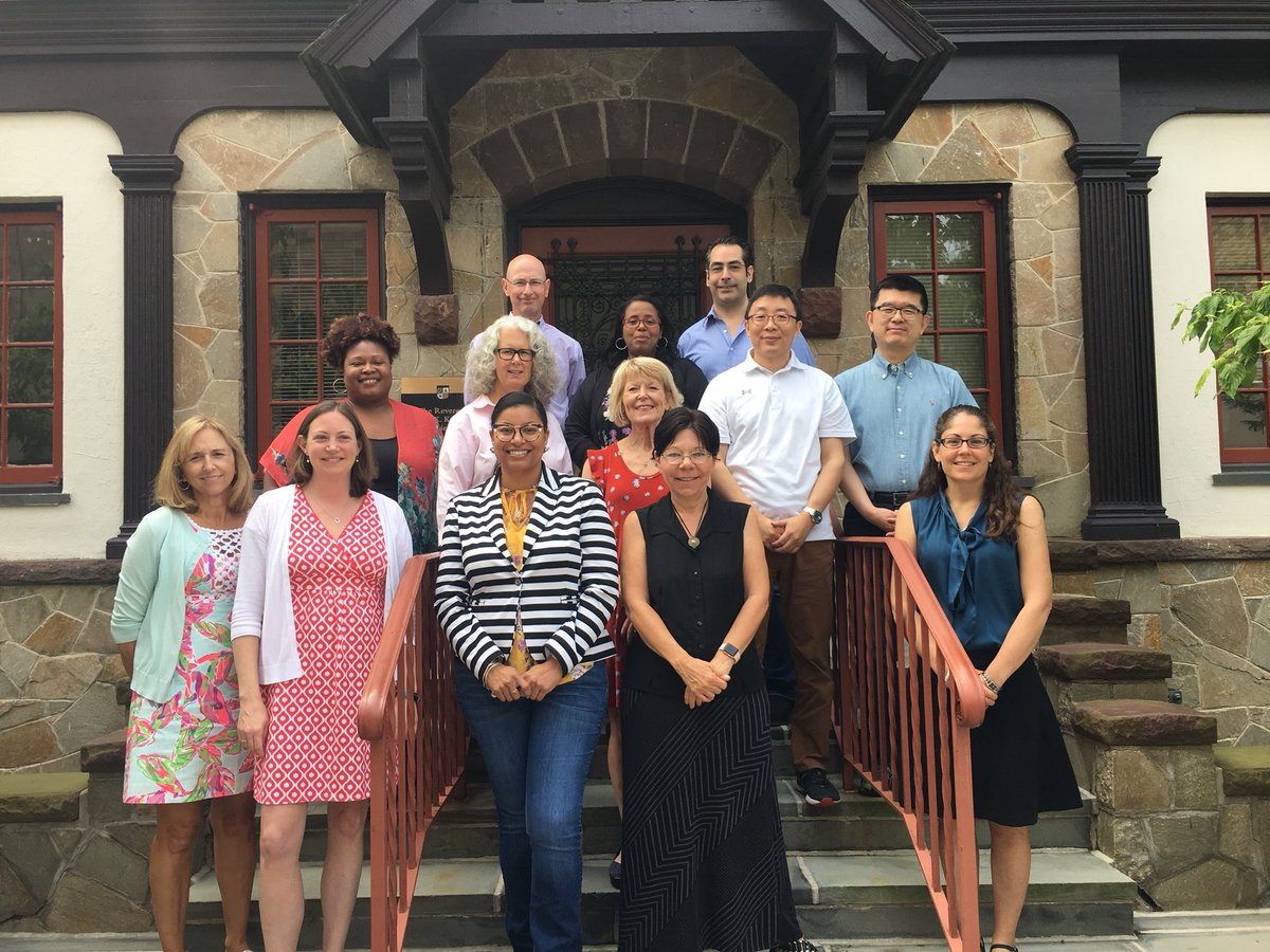 kellyjanekeane's tweet photo. We made it! Last day of Digital Pedagogy Workshop. What an enthusiastic and hard working bunch! @LoyolaEducation https://t.co/dSpObCwnWu