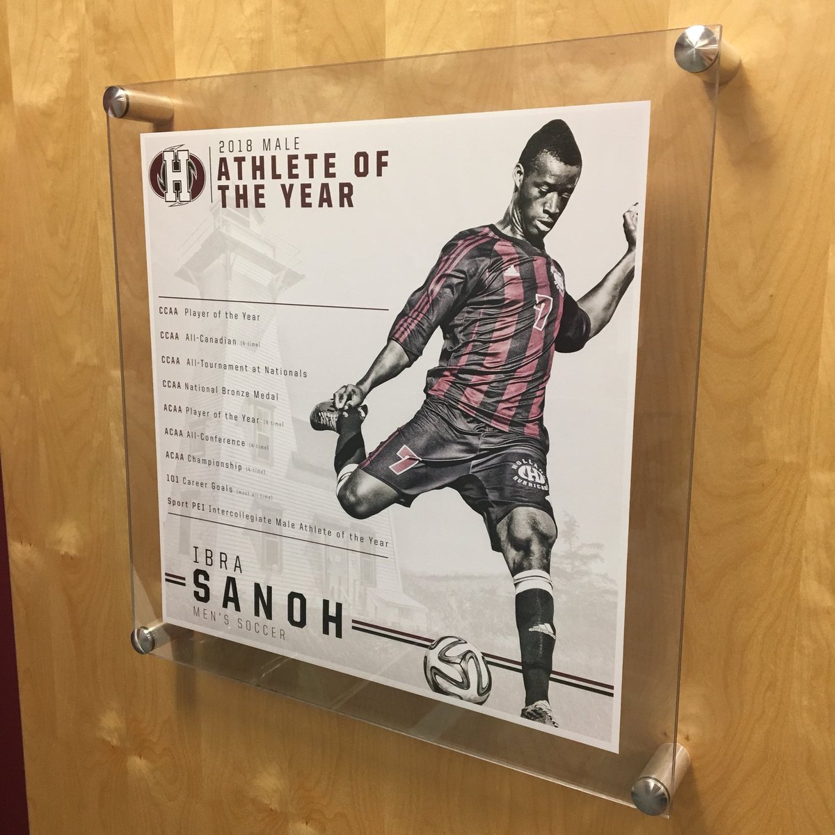 Loving the new artwork in the “Maroon Room” featuring our 2018 Athletes of the Year!!