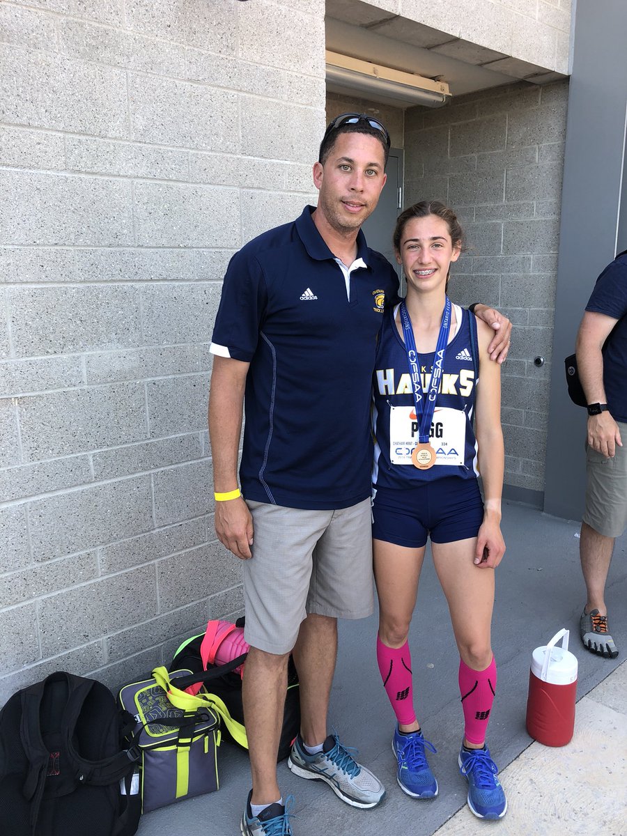 DQuigs19's tweet photo. MEDAL ALERT!!! Emma Pegg wins bronze in the Midget girls 400m! #hawksflytogether #ofsaa2018 @CKSSHawks https://t.co/VFzFJQxzHv