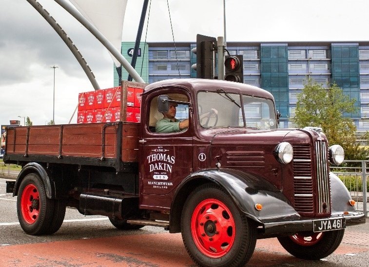 Our Katie Dakin, Austin K2 vintage truck will be trundling around for @WorldGinDayMCR share pics with #TomOnTour for a chance to win some Dakin goodies. #WorldGinDay #MCR #gin