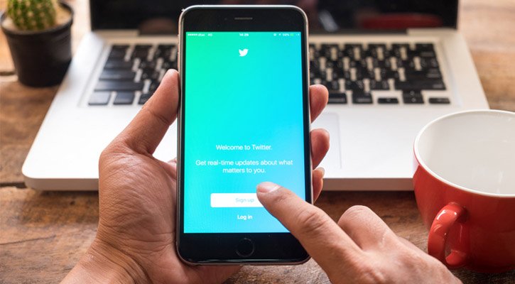 Lisapatb's tweet photo. Does Twitter Carry SEO Juice in all Top Search Engines? You May Be SURPRISED! https://t.co/RqkgUIG5si via @Proven_SEO https://t.co/7f21zgxggM