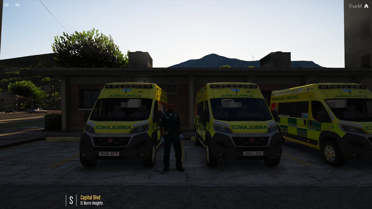 WMRPC_WMAS's tweet photo. Our Ambulance Crew ready to respond to incidents - @WMRPC_Bye @WMRPC_Official https://t.co/HmwYXchzJy