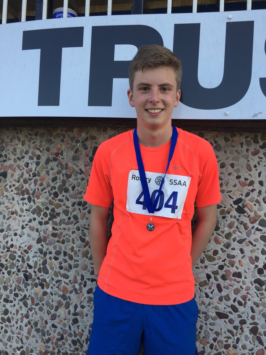 susanjameson's tweet photo. 200m bronze medal for  @LibertonHS @LibertonHighPE today in the Scottish Schools Athletics Championships 🥉 https://t.co/5aBwvX2A3b