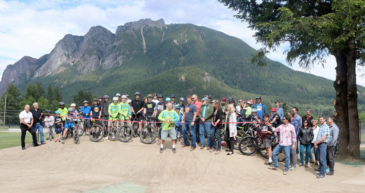 valleyrecord's tweet photo. Torguson Park’s all new bike track officially opens. https://t.co/MUzSMi4KE3. @CityofNorthBend @SiView https://t.co/CyQlLZoELQ