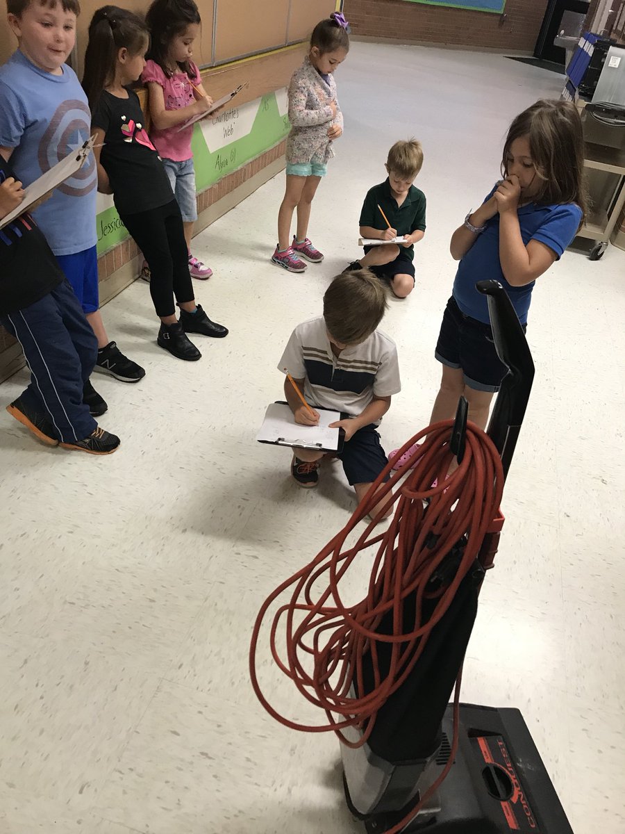 TeachMrsDTeach's tweet photo. Our #SummerScienceInstitute Firsties at @The_GESGators went on a exploration walk to find examples of push/pull! We even stopped in to visit Principal @faustman65113! @IRCSchools https://t.co/UpprtRV5Gl