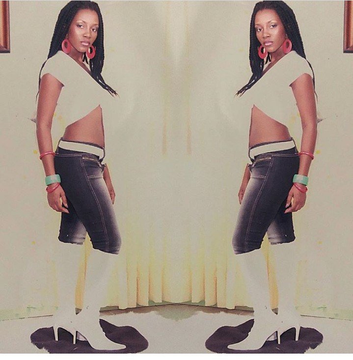 ViviangistFans's tweet photo. 2004 Throwback Photo Of Genevieve Nnaji https://t.co/PAX3SKVhFQ https://t.co/8V1BUSS8BP