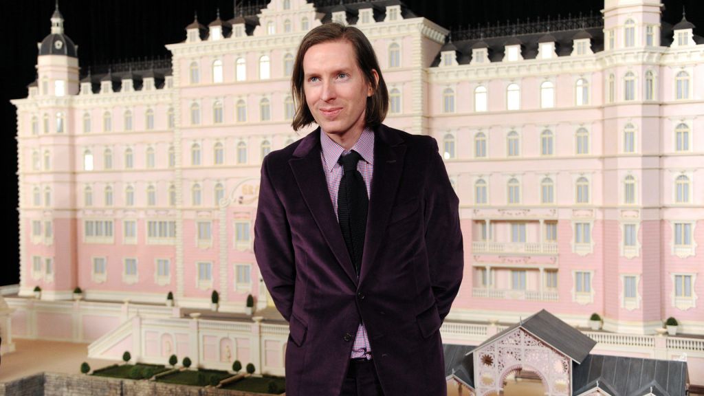 jacob_down3's tweet image. What Makes Wes Anderson’s Filmmaking So Unique? citimedia.net/movie-reviews/…