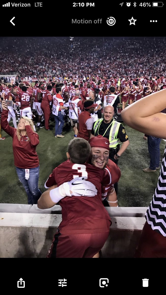 RichardsRhonda's tweet photo. @drewmorgan15 #littlebro#bigbro#helovesthemorgans https://t.co/IZz39D12if