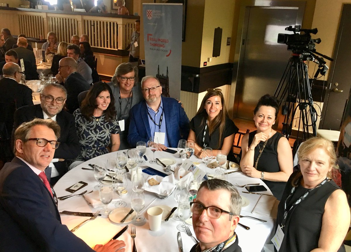 auntytem's tweet image. Waves from #Table14 @PierA_NYC #NYNB18 @newbelfast