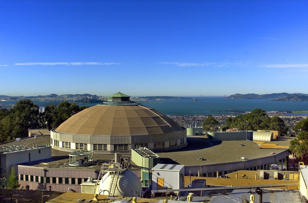 MDCPrecision's tweet image. Non-Crystal Clarity: Scientists Find Ordered Magnetic Patterns in Disordered Magnetic Material newscenter.lbl.gov/2018/06/08/ord…  #BerkeleyLab #AdvancedLightSource #ALS #Spintronics #ThinFilm #VacuumChamber #MDCVacuum #VacuumScience #Chirality #Chiral #MolecularFoundry #Synchrotron