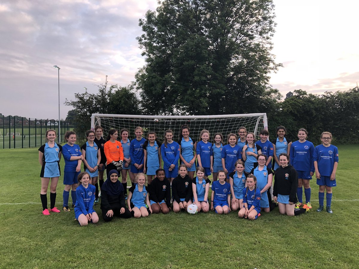 WycHighSports's tweet image. Fantastic games against @UpandComersFC ⚽️ A team won 2-1 B team lost 3-1! Thanks for having us play! #thisWHSgirlcan #footballfriends