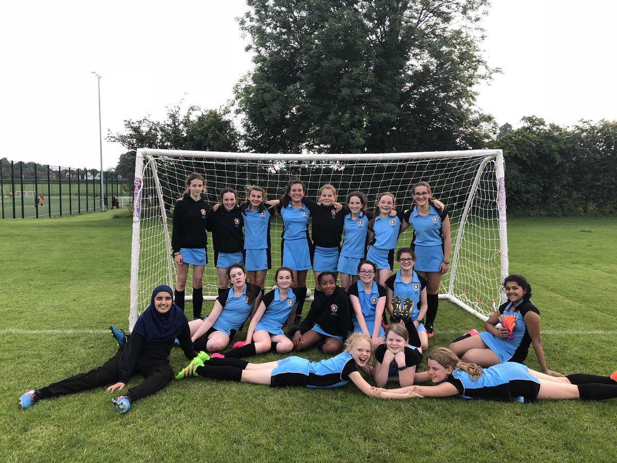WycHighSports's tweet image. Fantastic games against @UpandComersFC ⚽️ A team won 2-1 B team lost 3-1! Thanks for having us play! #thisWHSgirlcan #footballfriends