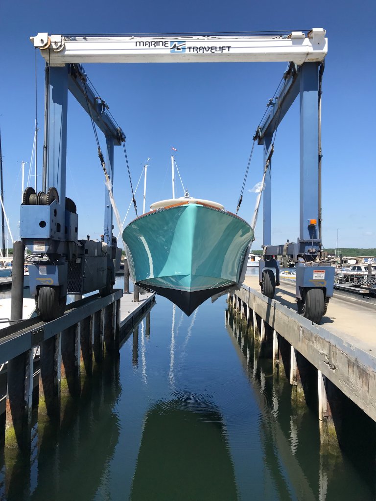 HinckleyYS's tweet photo. To bring an owner's vision come to life on her 36' Picnic Boat EP, this Hinckley was treated to a custom Awlgrip mixture that's striking out on the water. #HYSPortsmouth #InTheLift #HinckleyService #HinckleyYachts https://t.co/DvmbW0k0o6