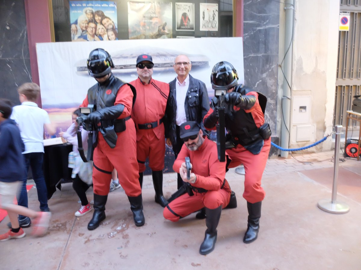 novatarrega's tweet photo. #Aramateix Inauguració oficial de @GalacticatCine a #Tàrrega cc @ajtarrega @CulturaTarrega @urgellenc https://t.co/3yJO2veHEW