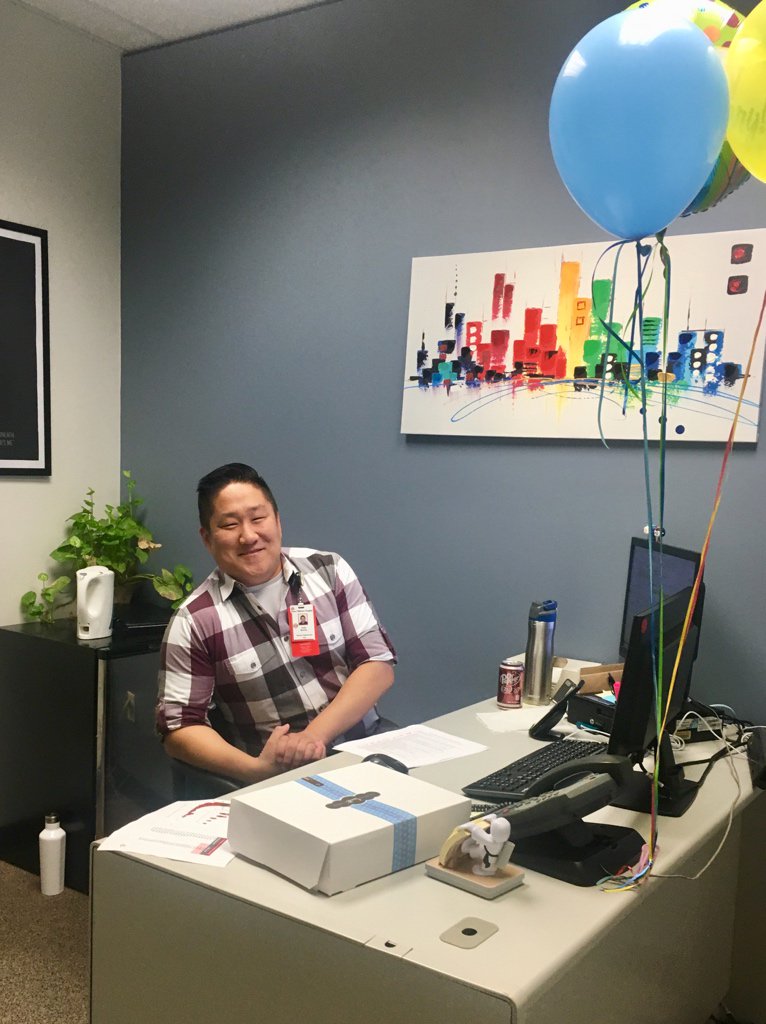 ArleneHinHR's tweet image. Happy 3rd work-iversary @mueller_cade! 🎉 🎈 I’m so glad your statistical risk of turnover is now down to 37%! #analyticshumor #milestone #yourock