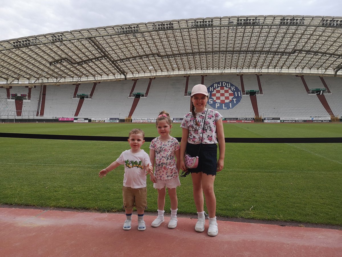 michaeljft96's tweet photo. New managers of @hajduk 😂 https://t.co/5PnDBb7GQc