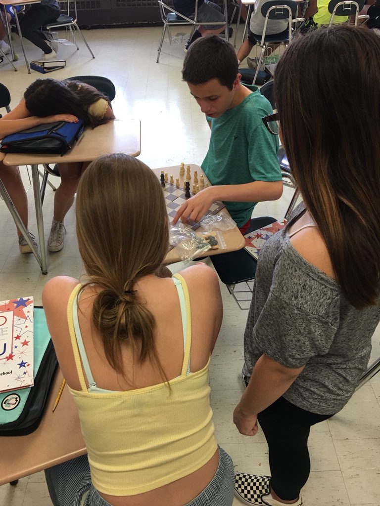 S_Hoffmann18's tweet photo. We worked hard all year in room 414. Today, we ended the year with heaps of smiles &amp; laughter &amp; a little bit of intense game-playing. A solid win for relationships and friendly competition 👏🏼🏆 @SCSD_NMS https://t.co/rOCLTwXIwu