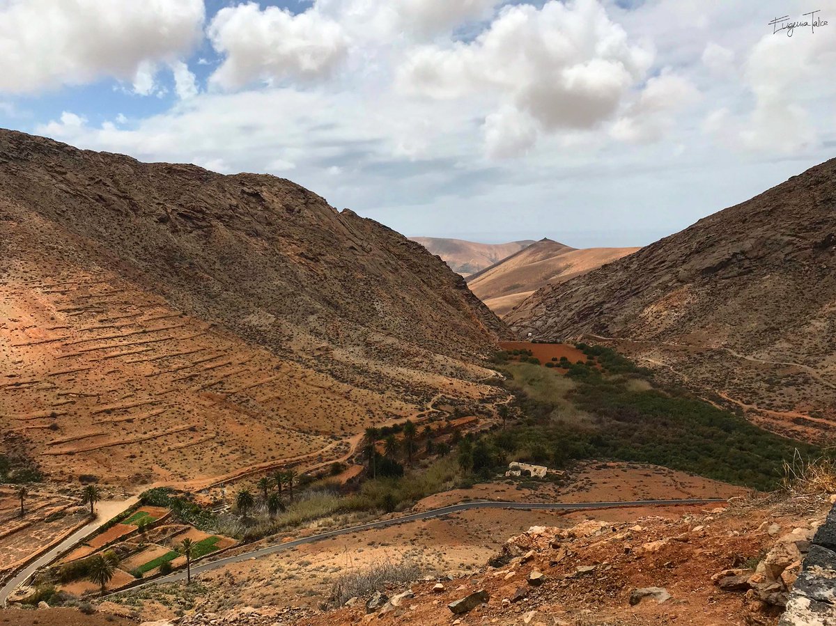 If the path be beautiful, let us not ask where it leads.

#betancuria #fuerteventura #fuerteventuraexperience #naturephotography #canaryisland #islandlife #bestnatureshots #travelphotography  #travellover #naturelover #landscapephotography #fuerteventuraisland  #artislife