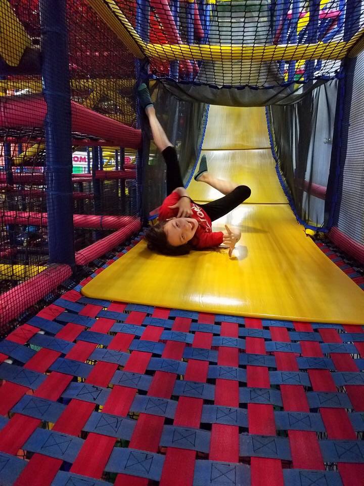 BonkersCoMo's tweet photo. Sliding into the weekend here at Bonkers! Happy Fri-YAY 🎊🎉 
-
-
#Bonkers #FriYAY #Weekend #Slide #Fun #Family #FamilyFun #Playground #Arcade https://t.co/B0JC3atXWI