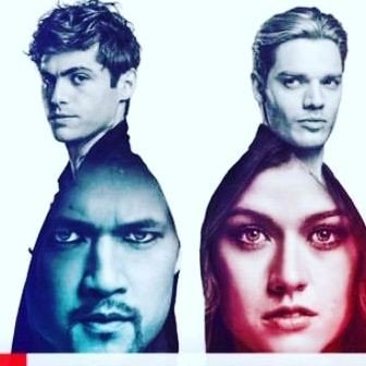 Shadow_Lari's tweet photo. Porque no podemos parar de pedir que vuelva Shadowhunters, queremos mas historia, mas romance, mas emociones, mas TODO. 
#SaveTheShadowWorld 
#saveshadowhunters #pickupshadowhunters 
#RenewShadowhunters @netflix @NetflixES @FreeformTV @HBO_ES @HBO https://t.co/AceN95Ic3O