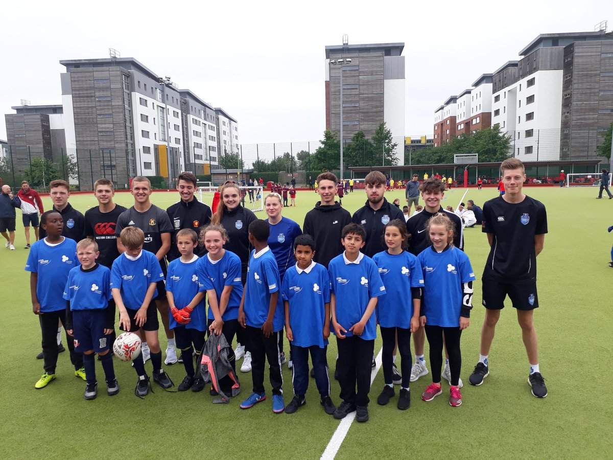 DWall2810's tweet photo. Weston College students at the Bristol Together Championships @SportWeston @commofpurpose
#brighterfutures https://t.co/hTd2GG4xmV
