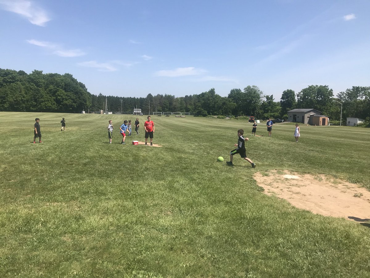 chardenbrook3rd's tweet photo. Math and movement-great way to end the week!! #bbbees #mathcarnival https://t.co/i5IWJWvM6u
