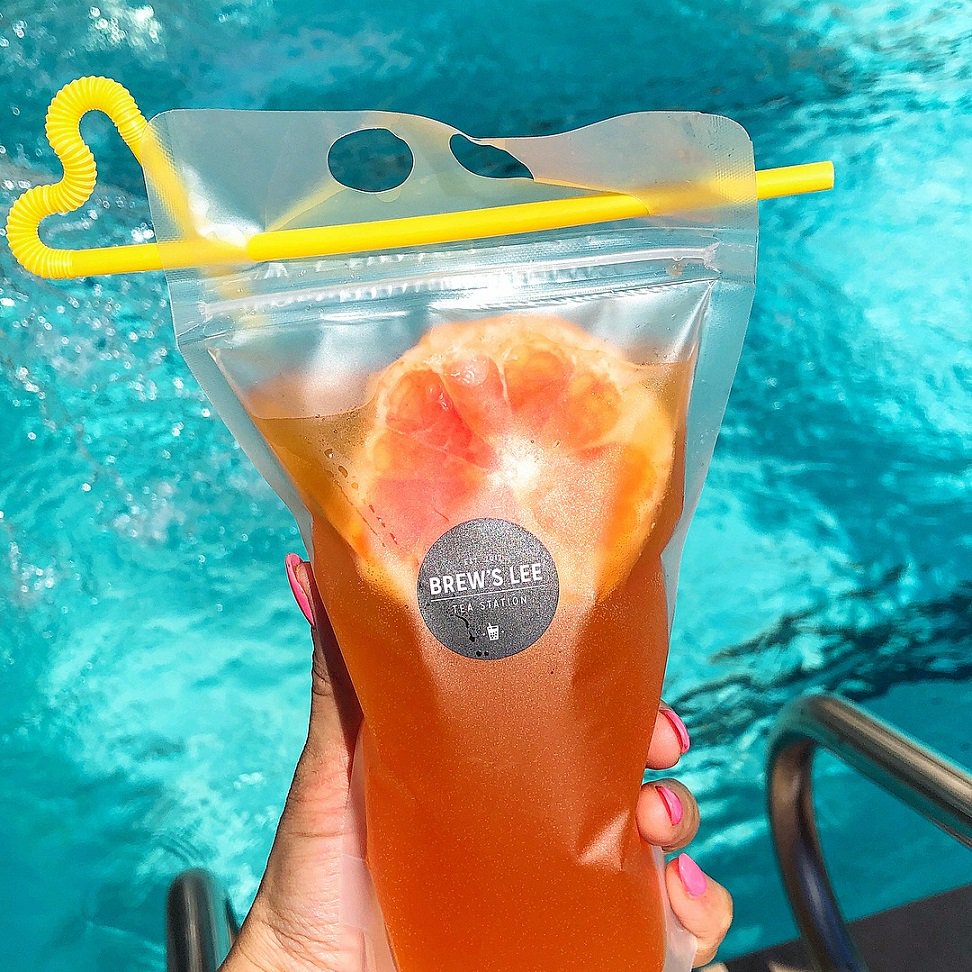 mytravels2's tweet image. If you are going to be in the pool today (and you should be) you might want to pick up some Grapefruit or Kiwi Green Tea now available at #BrewsLeeTea, #poolready #summerdrink #summerfun #SATX ow.ly/fx9f30kpggG