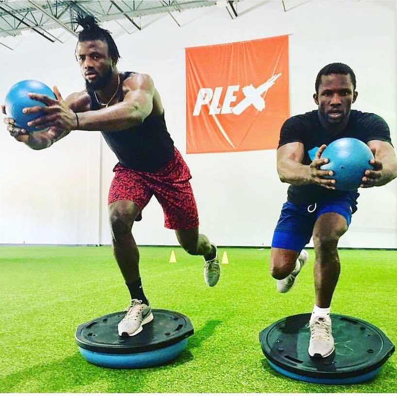 efetoborapochi1's tweet photo. We back at it again after the Big wins @Mississippi  the journey continues as we get stronger for the real pay Day$ @PlexAthlete https://t.co/0Q2IhJi25z