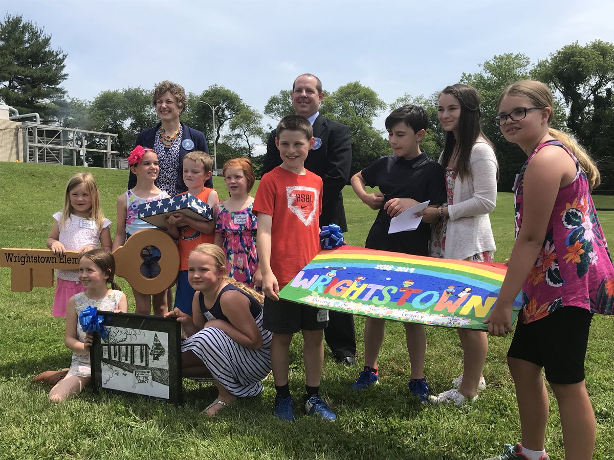 Bonnie K. tweet media