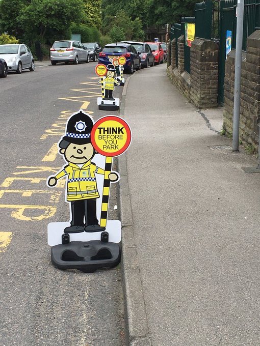 School_RdSafety's tweet photo. Lots of #PositiveFeedback and fab photos from various #Schools this week. Here are some of my favourite photos. #KeepingChildrenSafe at
#StEdwardsPrimary #Kettering #GreensidePrimary and #StJosephsCatholicPrimary #Pudsey #Leeds https://t.co/dO7pG1JWjQ