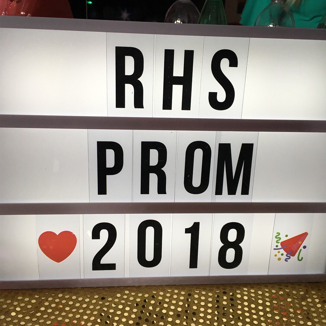 fionastewart139's tweet photo. #RHSprom2018 https://t.co/4FkAJtv2QX