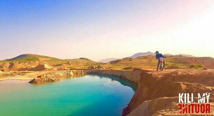 Do it with passion or not at all 💥
📸: Christian Karam
#KillMyRoutine #travel #Adventure #photography #nature #wanderlust #cycling #Lebanon #FridayFeeling #Passion