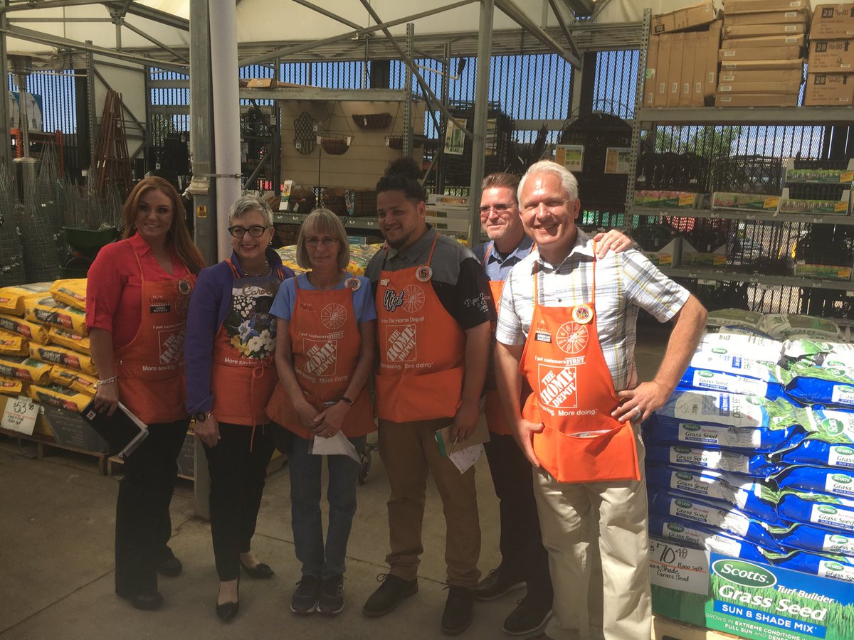 Lindsey and team 1505 walking with Carol Tome !! D214strong..