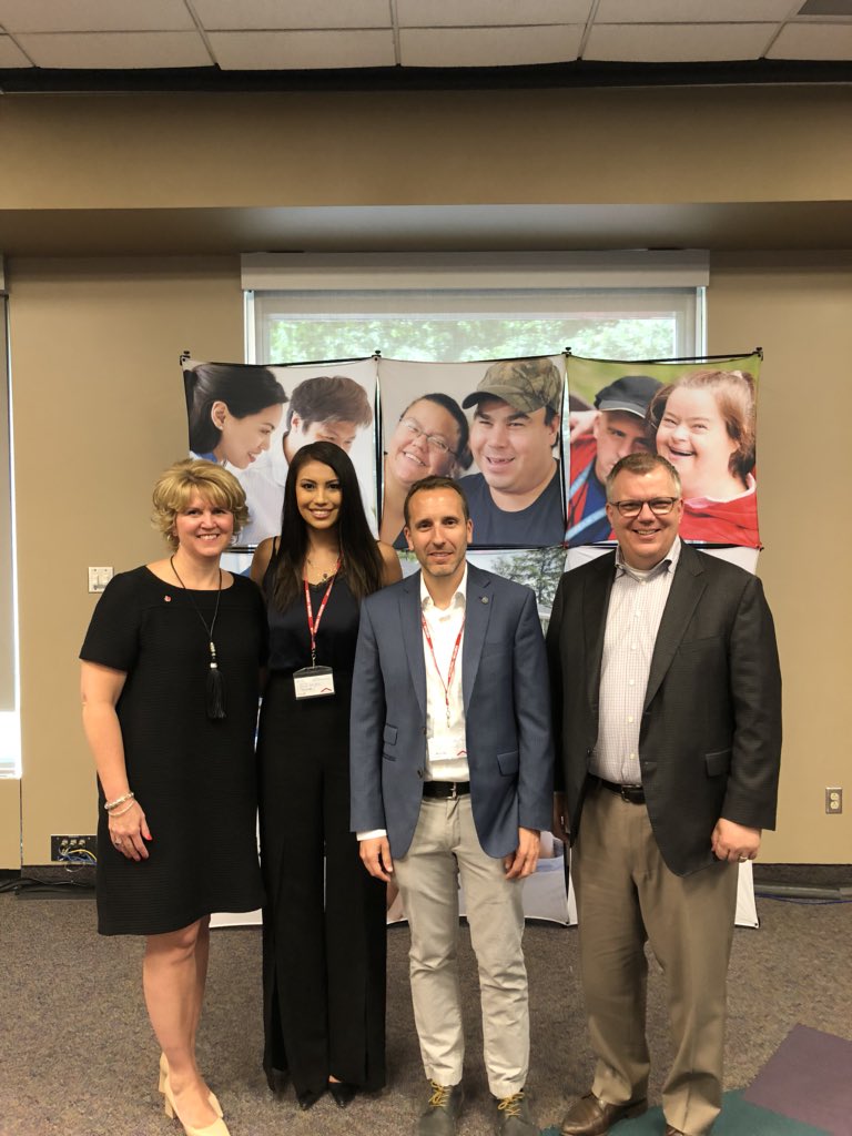 NickGreschner's tweet photo. Inspiring speech by @AshCallingbull for #IndigenousHistoryMonth @AccentureCanada @CLThompson2 @markdlambert https://t.co/ACwN4odNcw