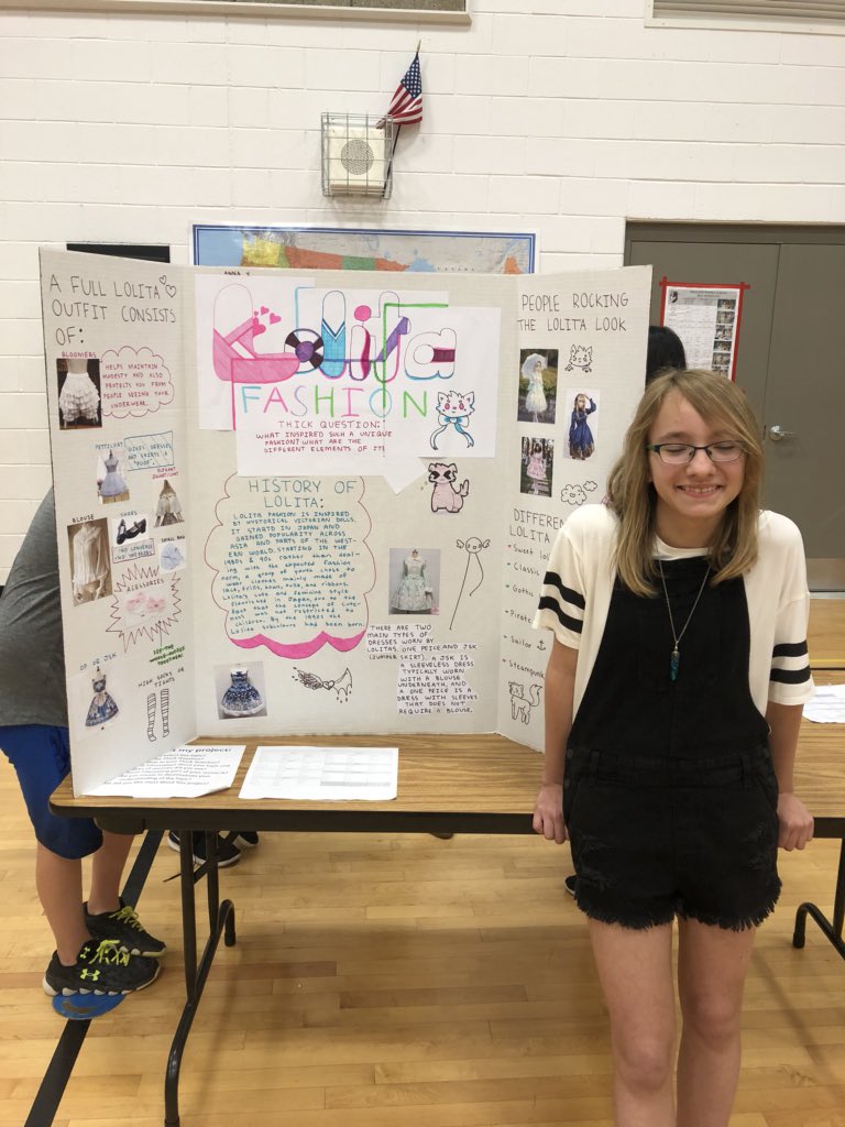 MrGrantLCPS's tweet photo. More fantastic passion projects today @TrailsideMiddle. I’m so proud of my 7th graders! #TMSImprint https://t.co/FeHTU1rSTb