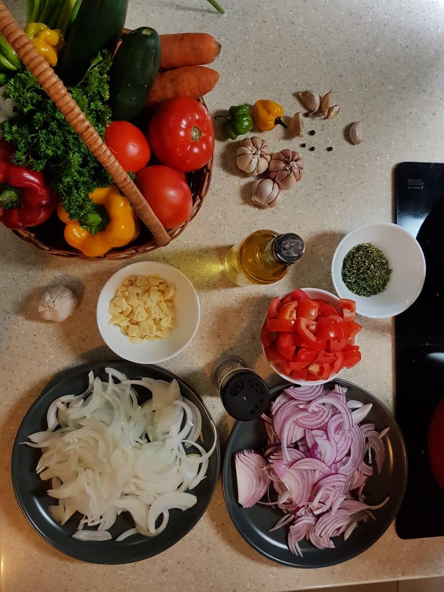 Grace Foods On Twitter Can You Guess Who S In The Grace Kitchen